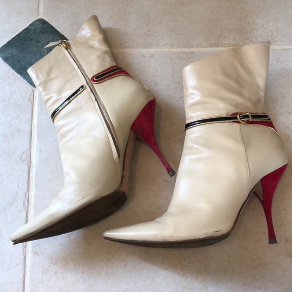 ❤️Casadei Stiletto Tan, red suede heels, gold tone/black w/patent straps booties - Picture 7 of 14